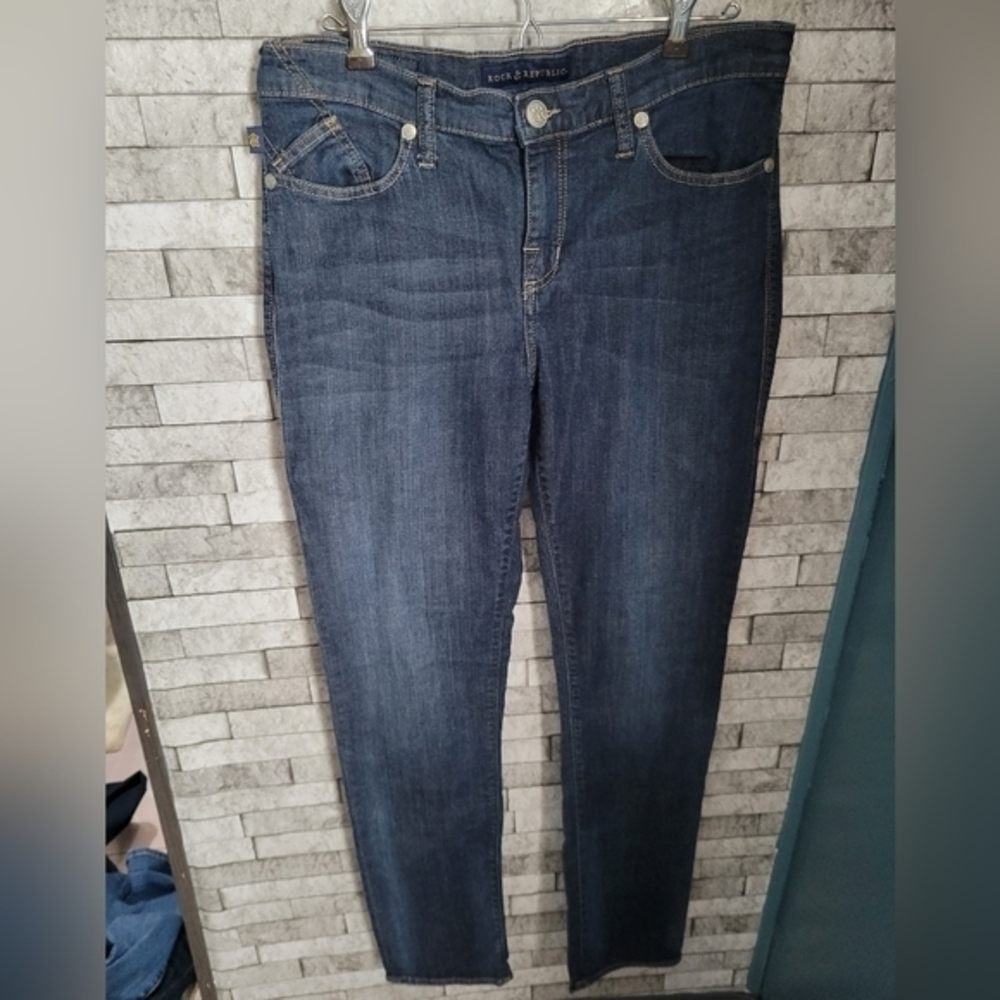 Rock & Republic size 12 Berlin blue jeans‎